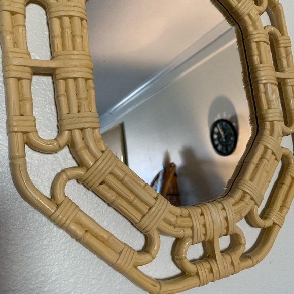 Vintage Homco Faux Bamboo Mirror - Picture 6 of 9